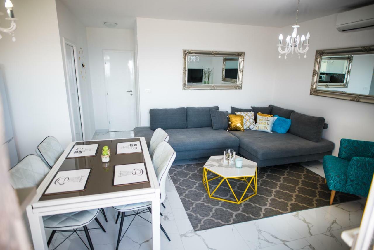 מאקרסקה Apartment Mikulic מראה חיצוני תמונה